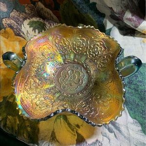 Golden candy dish antique